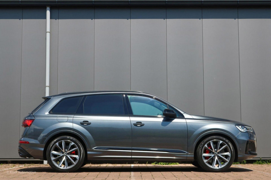 Audi Q7 60 TFSI e Quattro Competition | RS-Stoelen| B&O 3D | HUD | Matrix Laser | Massage | Trekhaak | Alcantara hemel | Softclose