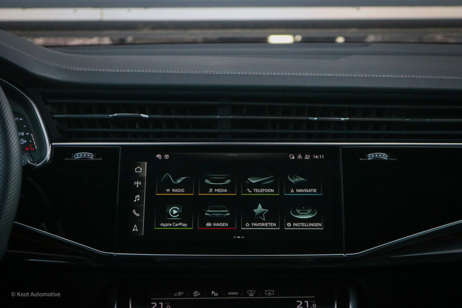 Audi Q7 60 TFSI e Quattro Competition | RS-Stoelen| B&O 3D | HUD | Matrix Laser | Massage | Trekhaak | Alcantara hemel | Softclose