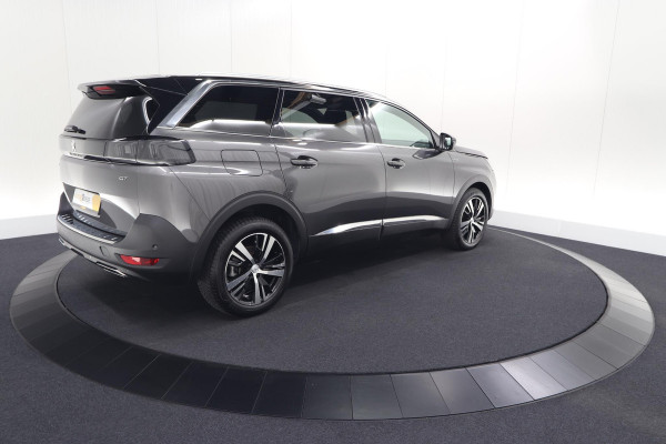 Peugeot 5008 PureTech 130 EAT8 GT | 7 Zitplaatsen | Schuif-/Kanteldak | Camera | Adaptieve Cruise Control