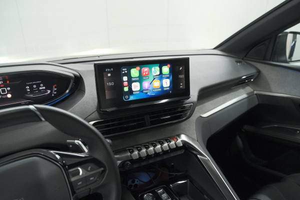 Peugeot 5008 PureTech 130 EAT8 GT | 7 Zitplaatsen | Schuif-/Kanteldak | Camera | Adaptieve Cruise Control