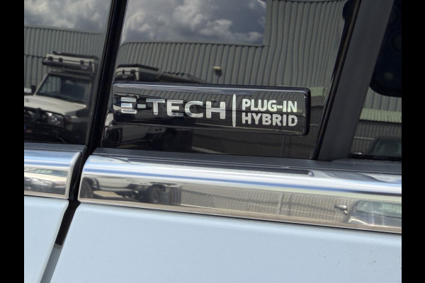 Renault Captur 160pk E-Tech Plug-in Hybrid Intens (Camera - LED - Keyless Entry - 17"incl 4S - Parkeersensoren V+A - Navigatie - Automatische A