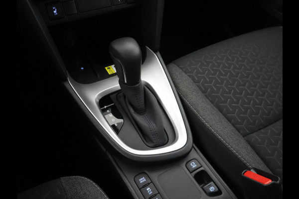 Toyota Yaris Cross 1.5 Hybrid 115 Dynamic Luxury Bi-Tone | Stuur- & Stoelverwarming | Apple Carplay & AndroidAUTO | Camera |