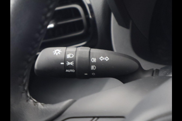 Toyota Yaris Cross 1.5 Hybrid 115 Dynamic Luxury Bi-Tone | Stuur- & Stoelverwarming | Apple Carplay & AndroidAUTO | Camera |