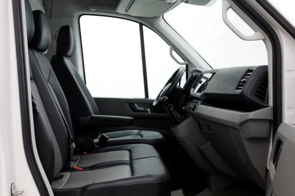 Volkswagen Crafter 35 2.0 TDI 140pk Bakwagen met laadklep en zijdeur 12-2021