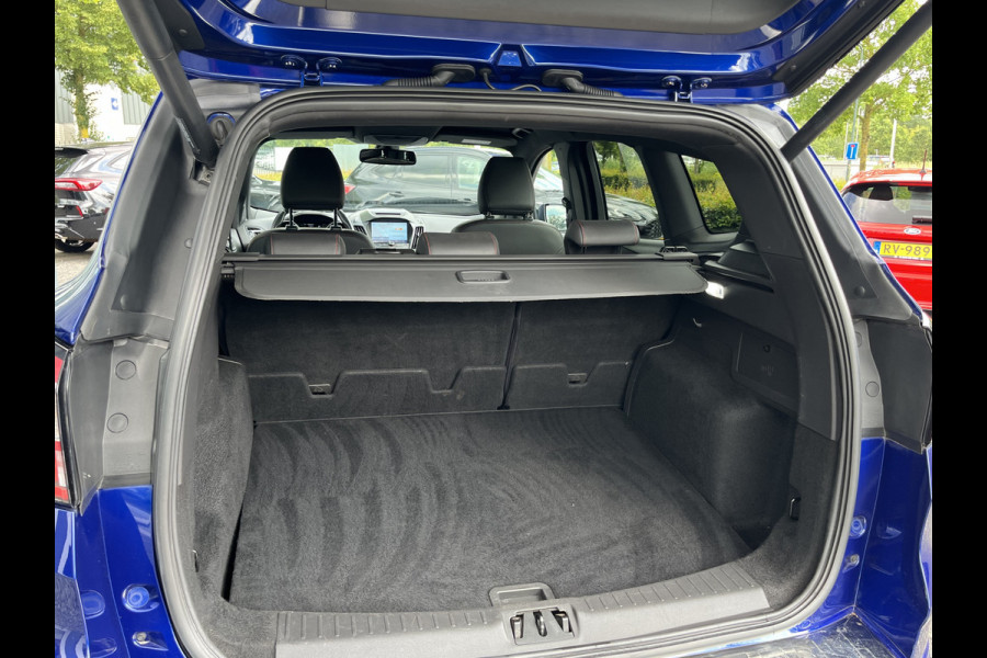Ford Kuga 1.5 EcoBoost ST Line 150pk/110kW 6-bak | Afn. trekhaak | Bi-Xenon | Sony | Camera | Elek. achterklep | Winter Pack | etc. etc.