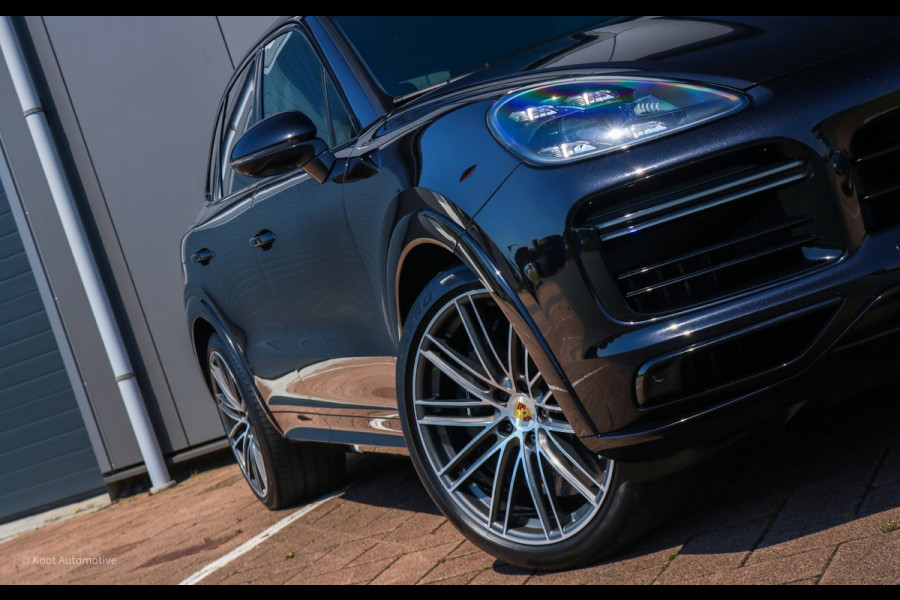 Porsche Cayenne 4.0 Turbo S E-Hybrid | 680PK | PCCB | PDCC | PASM| Pano | Sport Chrono | Trekhaak | BTW
