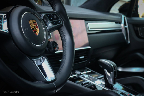 Porsche Cayenne 4.0 Turbo S E-Hybrid | 680PK | PCCB | PDCC | PASM| Pano | Sport Chrono | Trekhaak | BTW