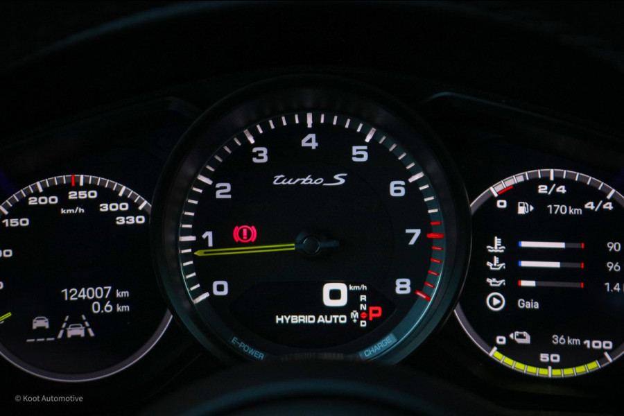 Porsche Cayenne 4.0 Turbo S E-Hybrid | 680PK | PCCB | PDCC | PASM| Pano | Sport Chrono | Trekhaak | BTW