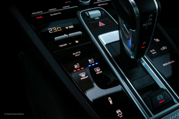 Porsche Cayenne 4.0 Turbo S E-Hybrid | 680PK | PCCB | PDCC | PASM| Pano | Sport Chrono | Trekhaak | BTW