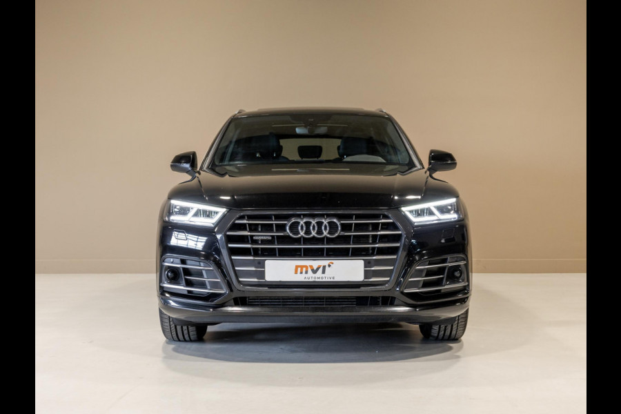 Audi Q5 55 TFSI e S-Line edition / 367pk / Panorama dak / Trekhaak / Leder / Achteruitrij camera /