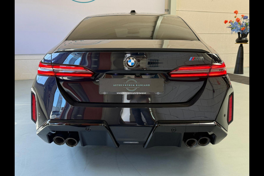 BMW 5 Serie M5 Automaat, Carbon pakket, keramische remmen, HUD, Bowers & Wilkins, M Multifunctionele Stoelen