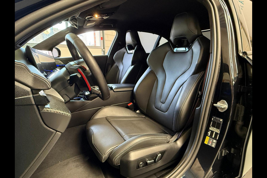 BMW 5 Serie M5 Automaat, Carbon pakket, keramische remmen, HUD, Bowers & Wilkins, M Multifunctionele Stoelen