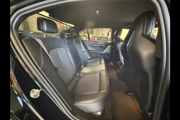 BMW 5 Serie M5 Automaat, Carbon pakket, keramische remmen, HUD, Bowers & Wilkins, M Multifunctionele Stoelen