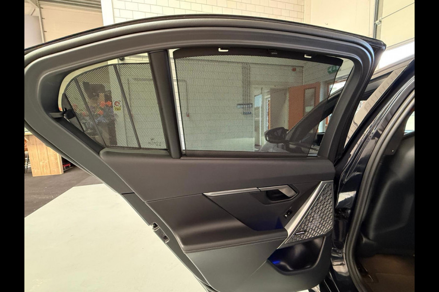 BMW 5 Serie M5 Automaat, Carbon pakket, keramische remmen, HUD, Bowers & Wilkins, M Multifunctionele Stoelen