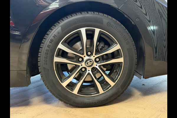 Toyota Corolla 1.2 Turbo First Edition CAMERA PDC AIRCO CRUISE LANE-ASSIST KEYLESS-GO BLUETOOTH MIRRORCAST START-STOP AUTO-HOLD