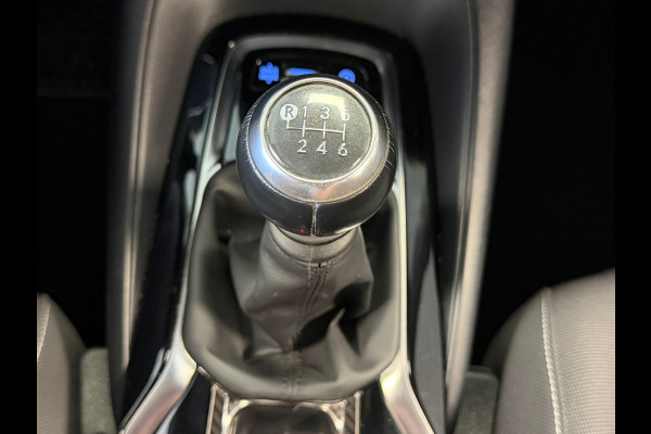 Toyota Corolla 1.2 Turbo First Edition CAMERA PDC AIRCO CRUISE LANE-ASSIST KEYLESS-GO BLUETOOTH MIRRORCAST START-STOP AUTO-HOLD
