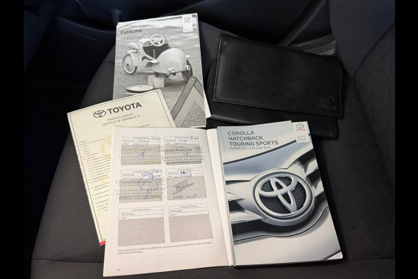 Toyota Corolla 1.2 Turbo First Edition CAMERA PDC AIRCO CRUISE LANE-ASSIST KEYLESS-GO BLUETOOTH MIRRORCAST START-STOP AUTO-HOLD