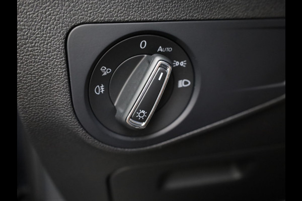 Volkswagen Tiguan 1.4 TSI eHybrid R-Line Business | Panodak | 20'' | Keyless | Elk. A-klep | IQ Light | Camera | Prijs Rijklaar!!