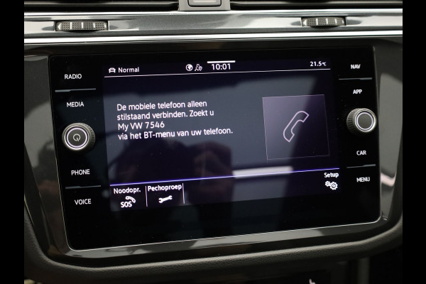Volkswagen Tiguan 1.4 TSI eHybrid R-Line Business | Panodak | 20'' | Keyless | Elk. A-klep | IQ Light | Camera | Prijs Rijklaar!!