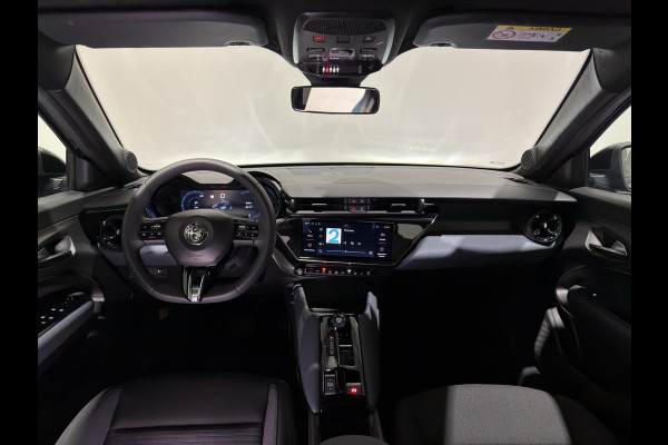 Alfa Romeo junior Elettrica 54 kWh | Cruise Control Adaptief | LED lampen |