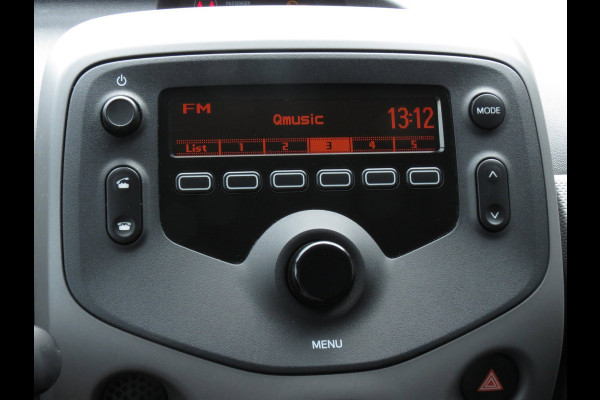 Peugeot 108 1.0 e-VTi Active 5-DRS | AIRCO | ALL-SEASON BANDEN | BLUETOOTH | ORIGINEEL NEDERLANDSE AUTO |