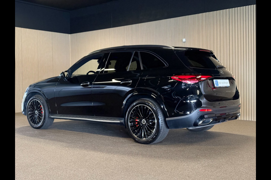 Mercedes-Benz GLC 400e 4 MATIC AMG STYLING-LUCHTVERING-GESTUURDE ACHTERAS-PANORAMA-MEMORY-HEAD UP-BURMESTER-ZEER COMPLEET