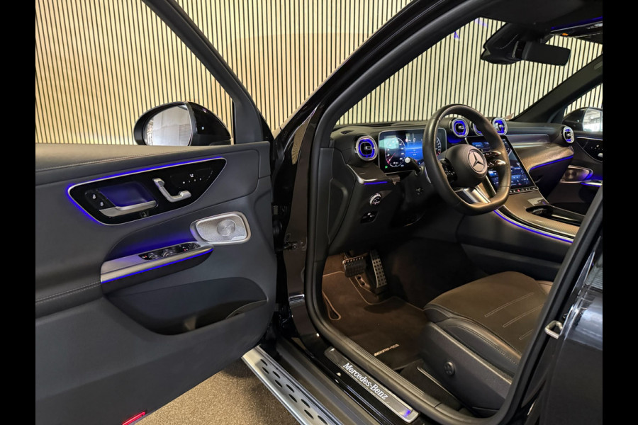 Mercedes-Benz GLC 400e 4 MATIC AMG STYLING-LUCHTVERING-GESTUURDE ACHTERAS-PANORAMA-MEMORY-HEAD UP-BURMESTER-ZEER COMPLEET
