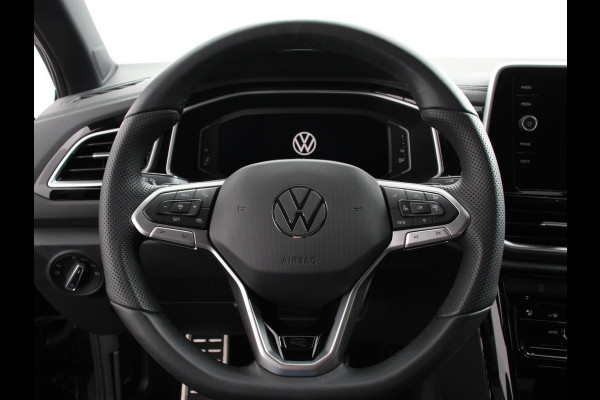 Volkswagen T-Roc 1.5 TSI DSG R-Line Climate control Adaptieve cruise control LED Navigatie Achteruitrijcamera Parkeersensoren Apple Carplay Android Auto Radio