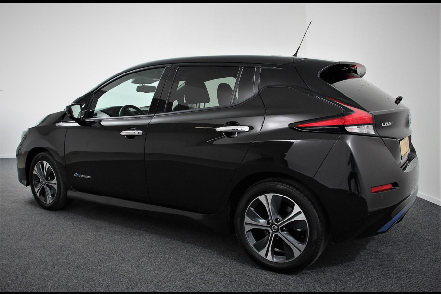 Nissan Leaf N-Connecta 40 kWh Navigatie Bluetooth Cruise Control Lichtmetalen Velgen Camera