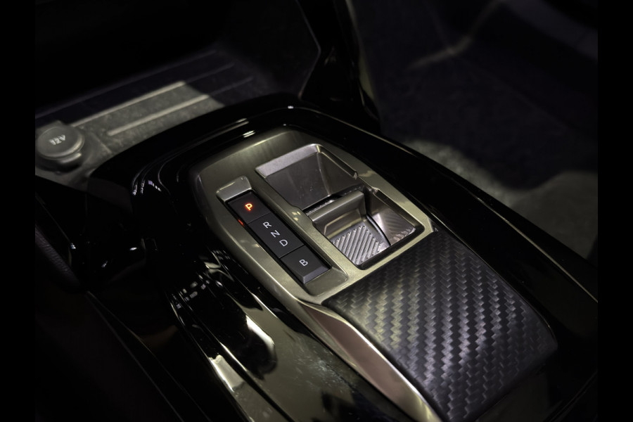 Peugeot e-2008 EV Allure 54 kWh | Cruise Control Adaptief | 360 Cam |