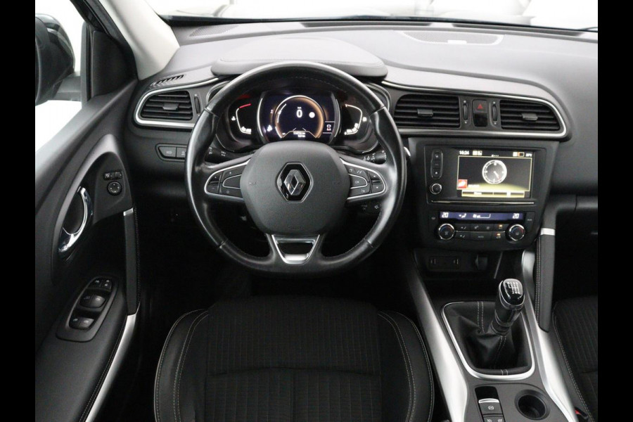 Renault Kadjar 1.2 TCe Bose Panoramadak | Bluetooth | Cruise control | Climate control | Stoelverwarming | Bose Audio | Achteruitrij camera | Parkeersensoren | Navigatie