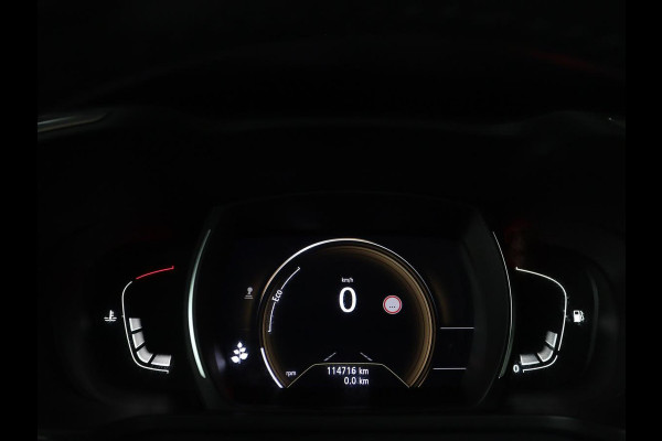 Renault Kadjar 1.2 TCe Bose Panoramadak | Bluetooth | Cruise control | Climate control | Stoelverwarming | Bose Audio | Achteruitrij camera | Parkeersensoren | Navigatie