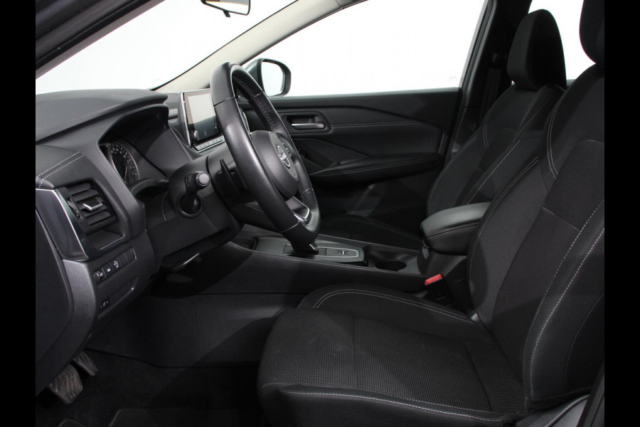 Nissan QASHQAI 1.3 MHEV 158pk Automaat Xtronic Acenta Navigatie Apple Carplay/Andoid Auto Parkeersensor achter Camera Adaptive Cruise Control Blind Spot Assist Stuur- en stoelverwarming Ledverlichting Climate control