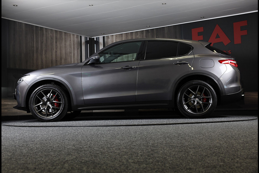 Alfa Romeo Stelvio 2.0 T AWD Veloce / Cognac Leder / Acc / Lane Assist / Memory / Elek Stoelen / Navi / Camera / 20 Inch