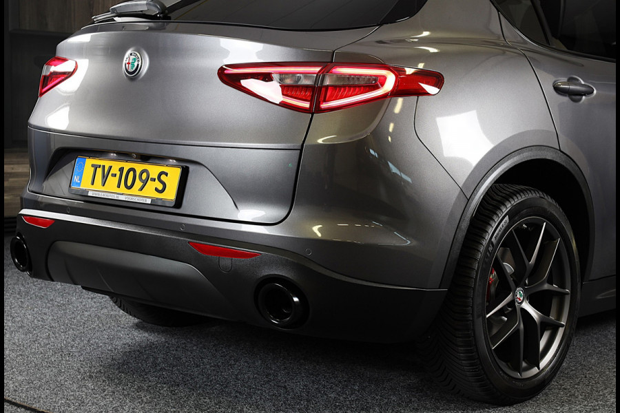 Alfa Romeo Stelvio 2.0 T AWD Veloce / Cognac Leder / Acc / Lane Assist / Memory / Elek Stoelen / Navi / Camera / 20 Inch
