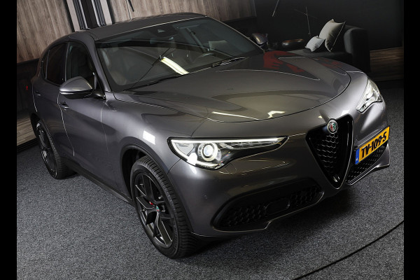 Alfa Romeo Stelvio 2.0 T AWD Veloce / Cognac Leder / Acc / Lane Assist / Memory / Elek Stoelen / Navi / Camera / 20 Inch