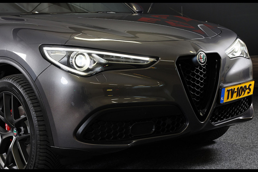 Alfa Romeo Stelvio 2.0 T AWD Veloce / Cognac Leder / Acc / Lane Assist / Memory / Elek Stoelen / Navi / Camera / 20 Inch