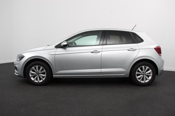 Volkswagen Polo 1.0 TSI 110 pk DSG Highline Panorama dak Navigatie Apple Carplay/Android Auto Wireless Adaptive Cruise Control Parkeersensoren Stoelverwarming  Climatronic Getinte ramen