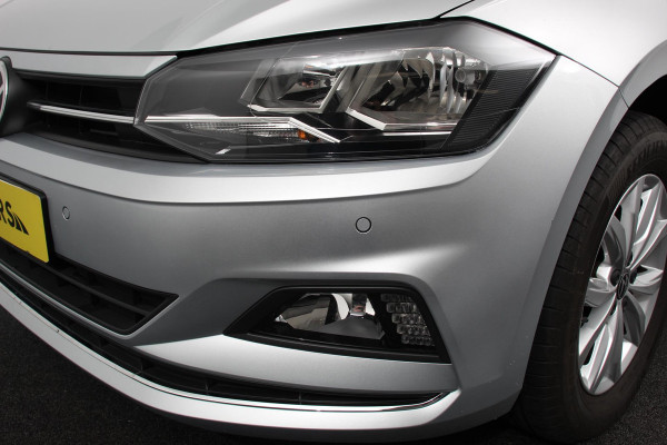 Volkswagen Polo 1.0 TSI 110 pk DSG Highline Panorama dak Navigatie Apple Carplay/Android Auto Wireless Adaptive Cruise Control Parkeersensoren Stoelverwarming  Climatronic Getinte ramen