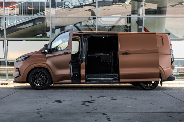 Ford Transit Custom 320 2.0 TDCI L2H1 | ACC | Blind Spot | CarPlay | Navigatie | Camera | Stoelverwarming | Trekhaak | Lederen bekleding