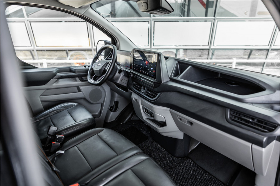 Ford Transit Custom 320 2.0 TDCI L2H1 | ACC | Blind Spot | CarPlay | Navigatie | Camera | Stoelverwarming | Trekhaak | Lederen bekleding