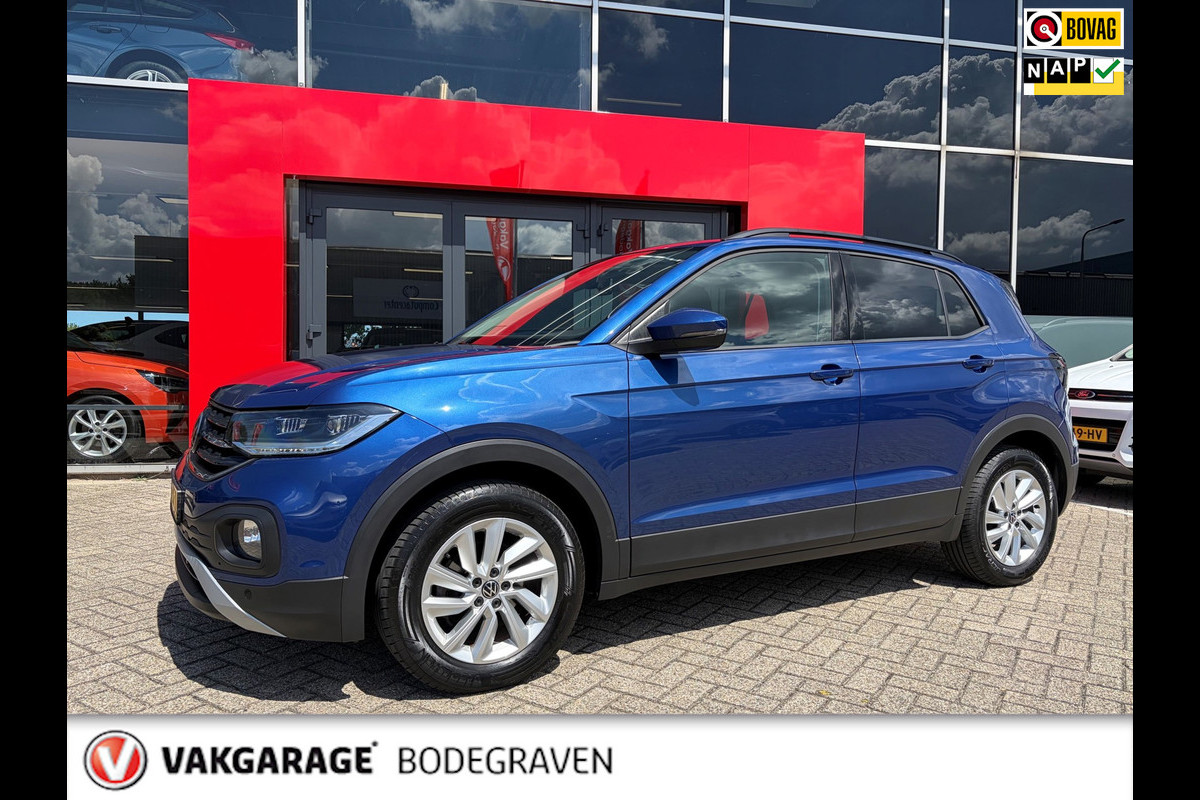 Volkswagen T-Cross 1.0 TSI Life Business / carplay