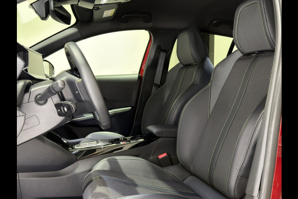 Peugeot e-208 EV GT 51 kWh | 360 Cam | Sport interieur | Soh (batterijcheck) Waarde 97,8 %
