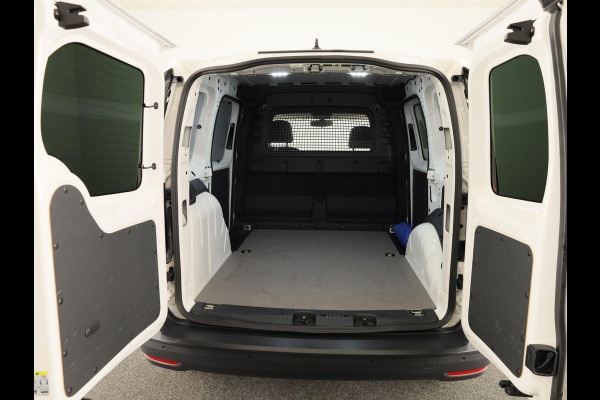 Volkswagen Caddy Cargo 2.0 TDI Comfort 122 pk Automaat (DSG) | Navigatie | Parkeersensoren achter | 2 Schuifdeuren  | Stoelverwarming |
