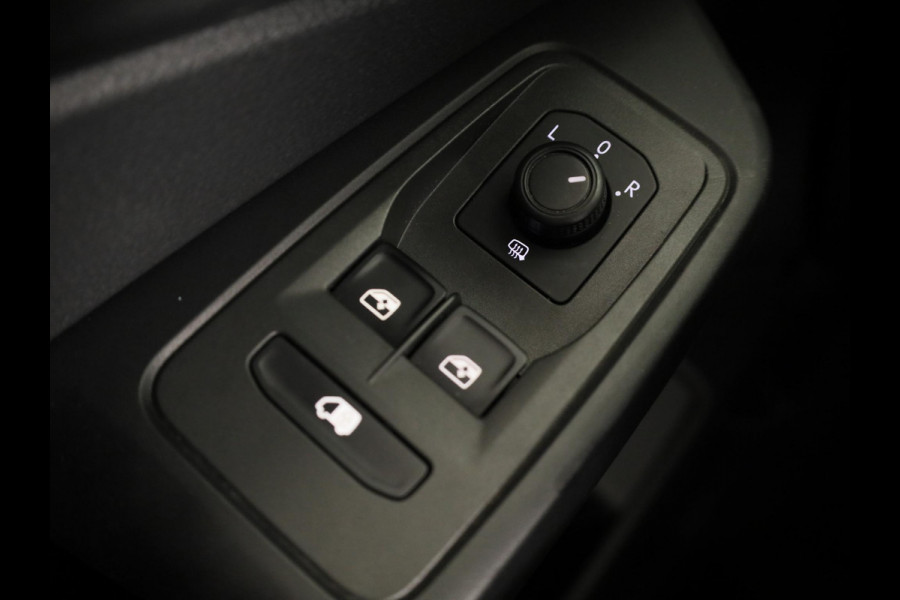 Volkswagen Caddy Cargo 2.0 TDI Comfort 122 pk Automaat (DSG) | Navigatie | Parkeersensoren achter | 2 Schuifdeuren  | Stoelverwarming |