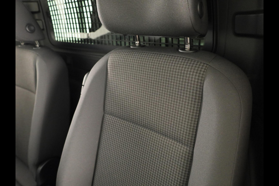 Volkswagen Caddy Cargo 2.0 TDI Comfort 122 pk Automaat (DSG) | Navigatie | Parkeersensoren achter | 2 Schuifdeuren  | Stoelverwarming |