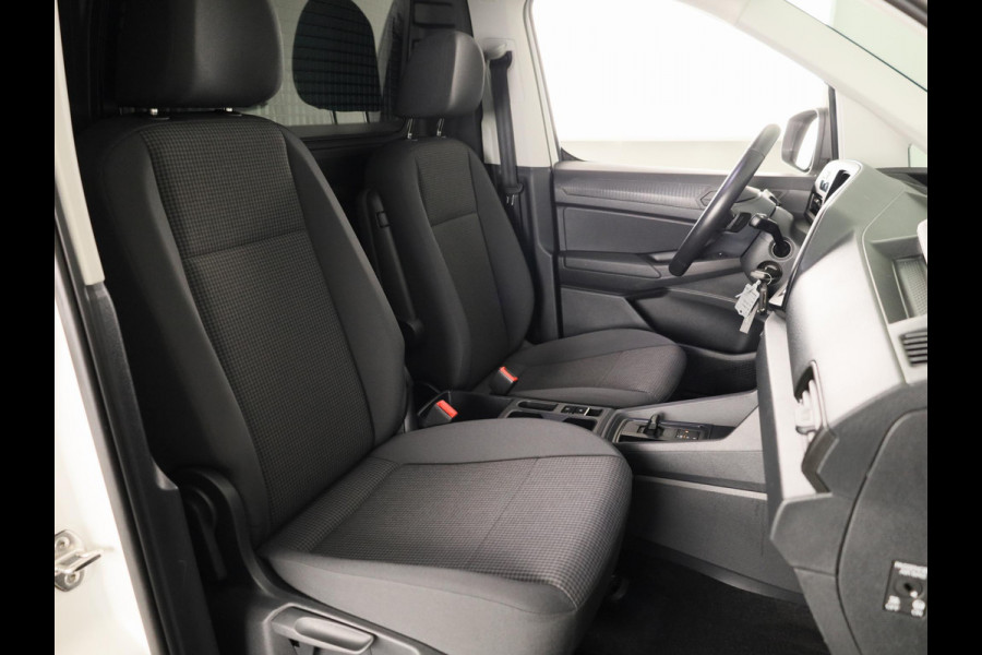 Volkswagen Caddy Cargo 2.0 TDI Comfort 122pk Automaat (DSG) | Navigatie | Parkeersensoren achter | 2 Schuifdeuren  | Stoelverwarming |