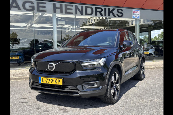Volvo XC40 Recharge P8 AWD R-Design | SOH: 94,9% | Semi Elektr. Trekhaak | Dealer Onderhouden | Camera | Addaptive CC | Blindspot Detectie |