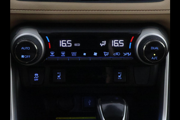 Toyota RAV4 2.5 Hybrid AWD Executive | 1650 KG trekgewicht | JBL Audio | Memory seats | 360° Camera | Stoelverwarming