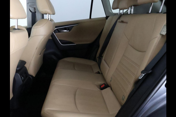 Toyota RAV4 2.5 Hybrid AWD Executive | 1650 KG trekgewicht | JBL Audio | Memory seats | 360° Camera | Stoelverwarming